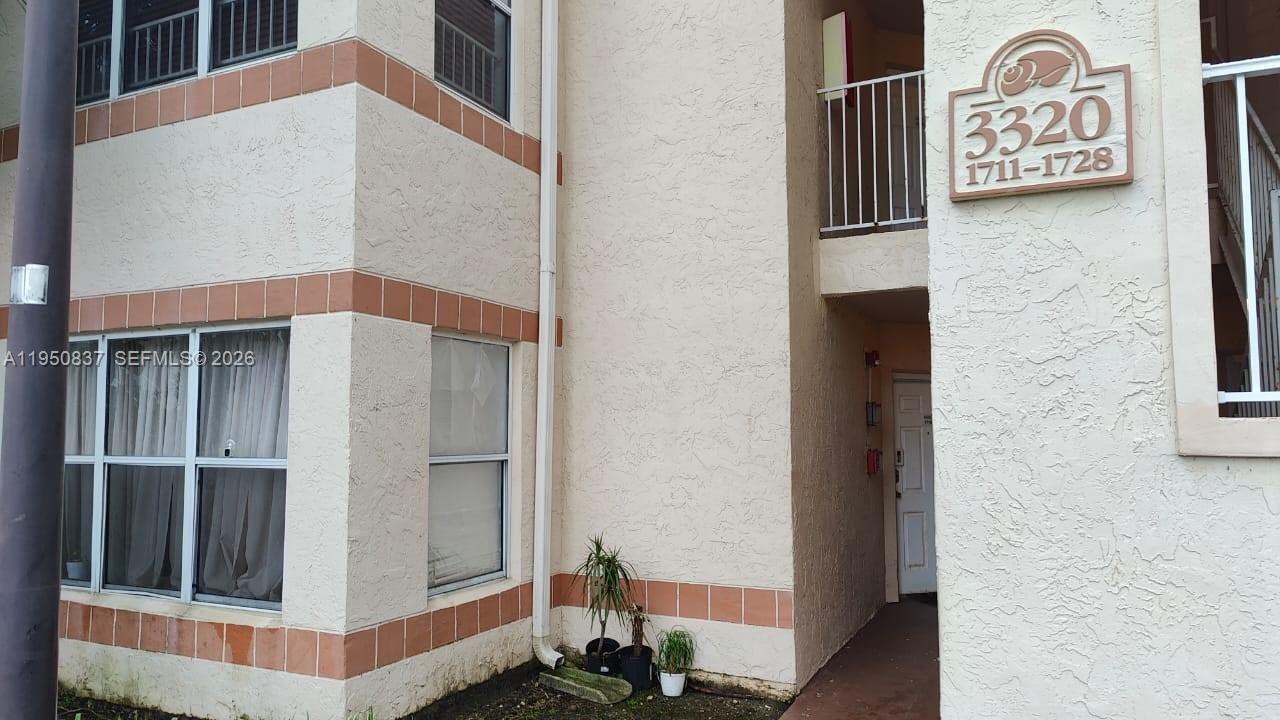 CORAL KEY CONDO - Residential