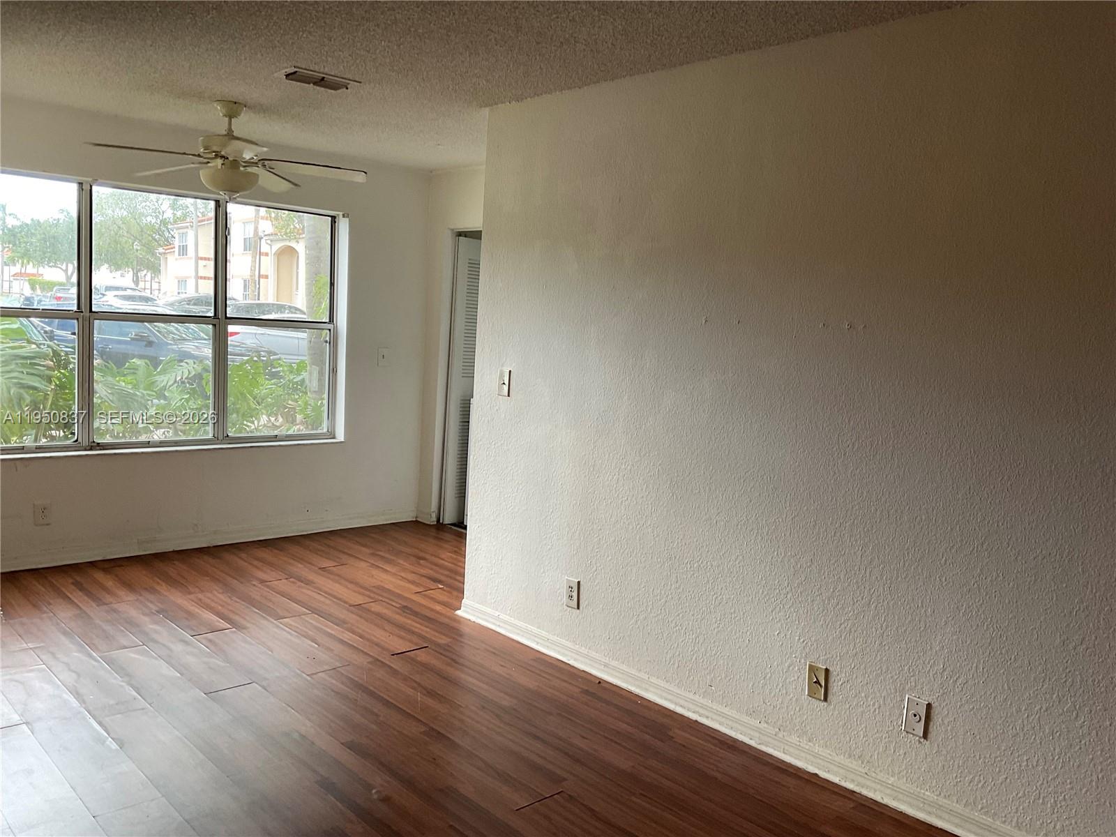 CORAL KEY CONDO - Residential