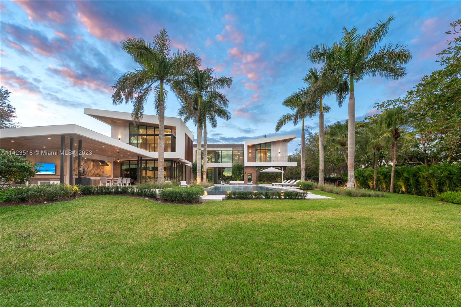 WINDMILL RANCH ESTATES - Residential