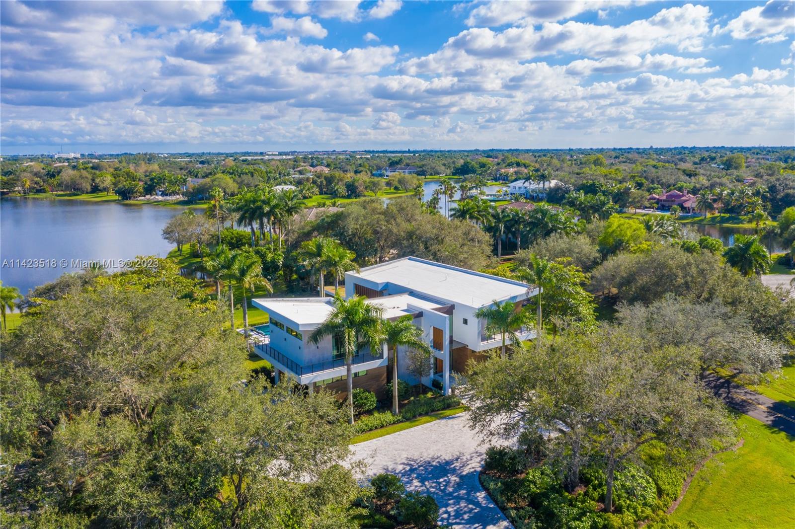 WINDMILL RANCH ESTATES - Residential