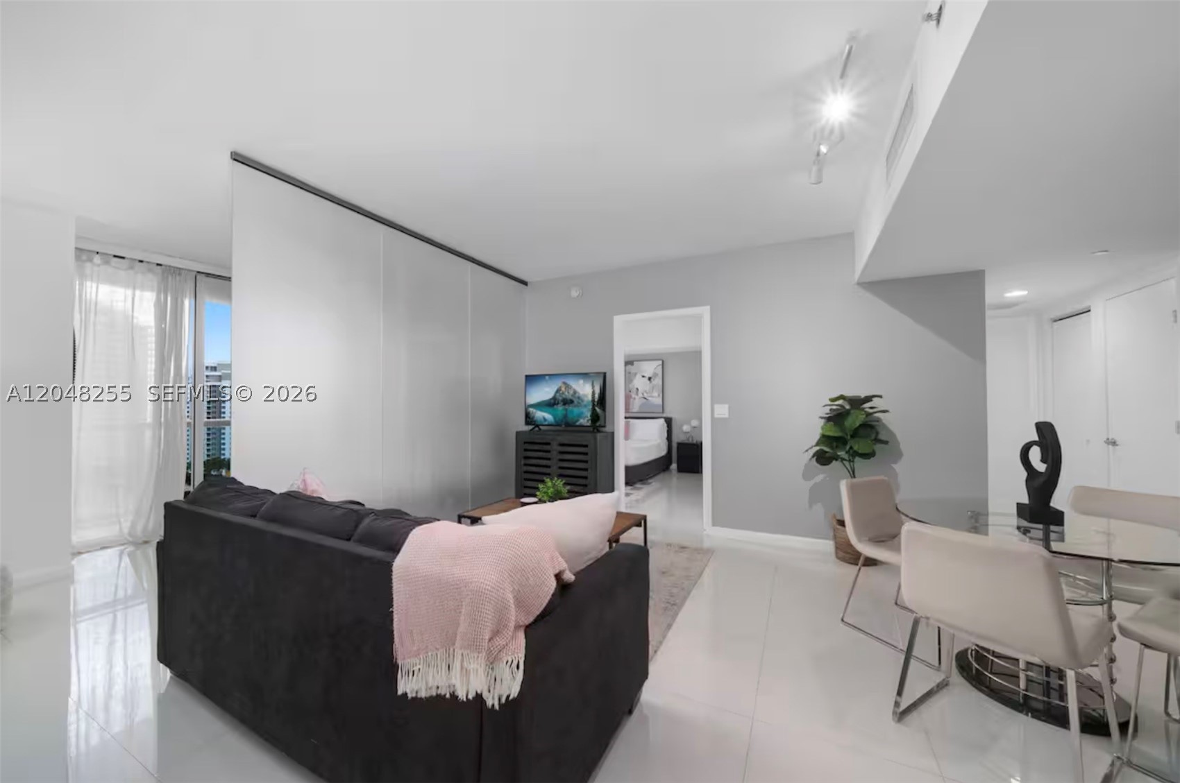 ICON BRICKELL CONDO NO 3 - Residential Lease