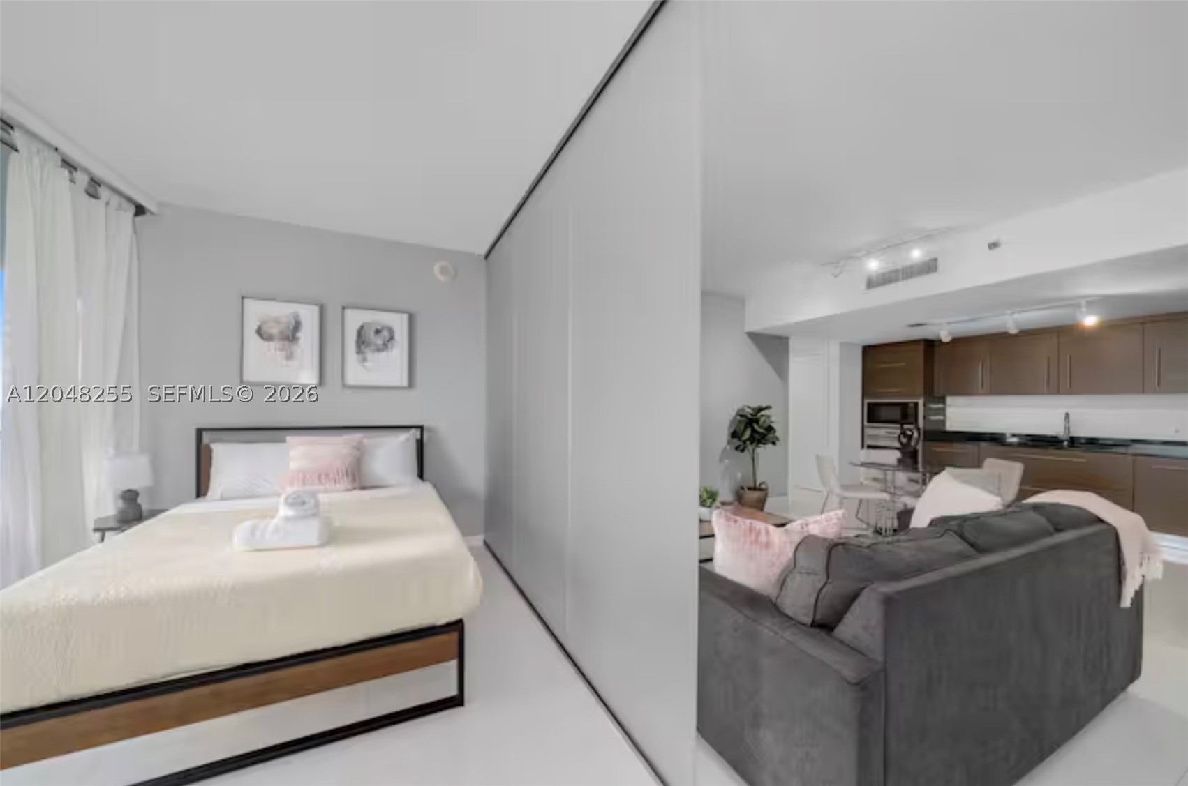 ICON BRICKELL CONDO NO 3 - Residential Lease