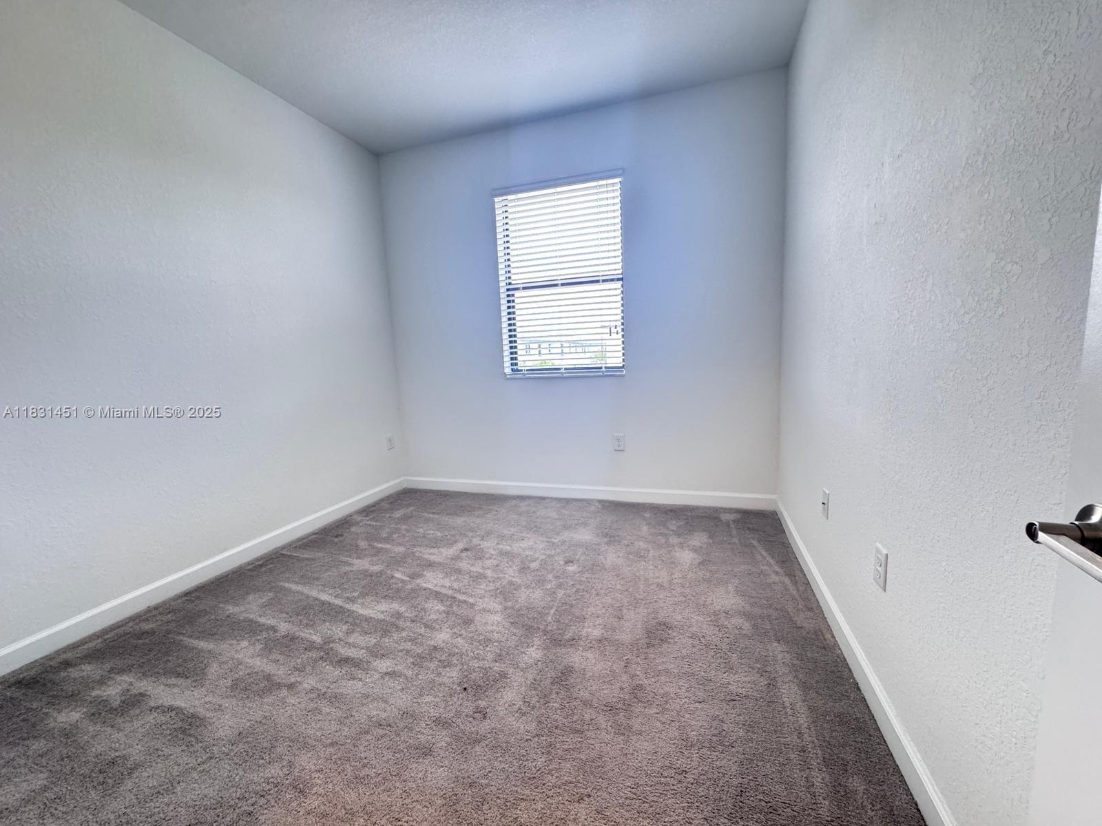 PINE ISLE - Residential Lease