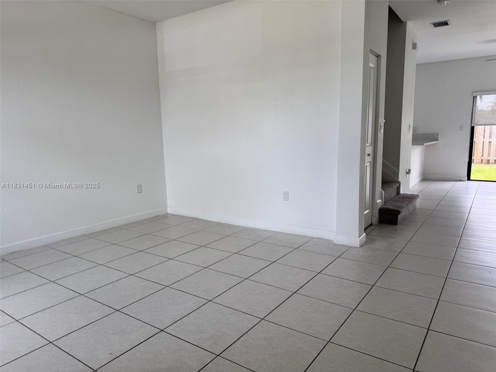 PINE ISLE - Residential Lease