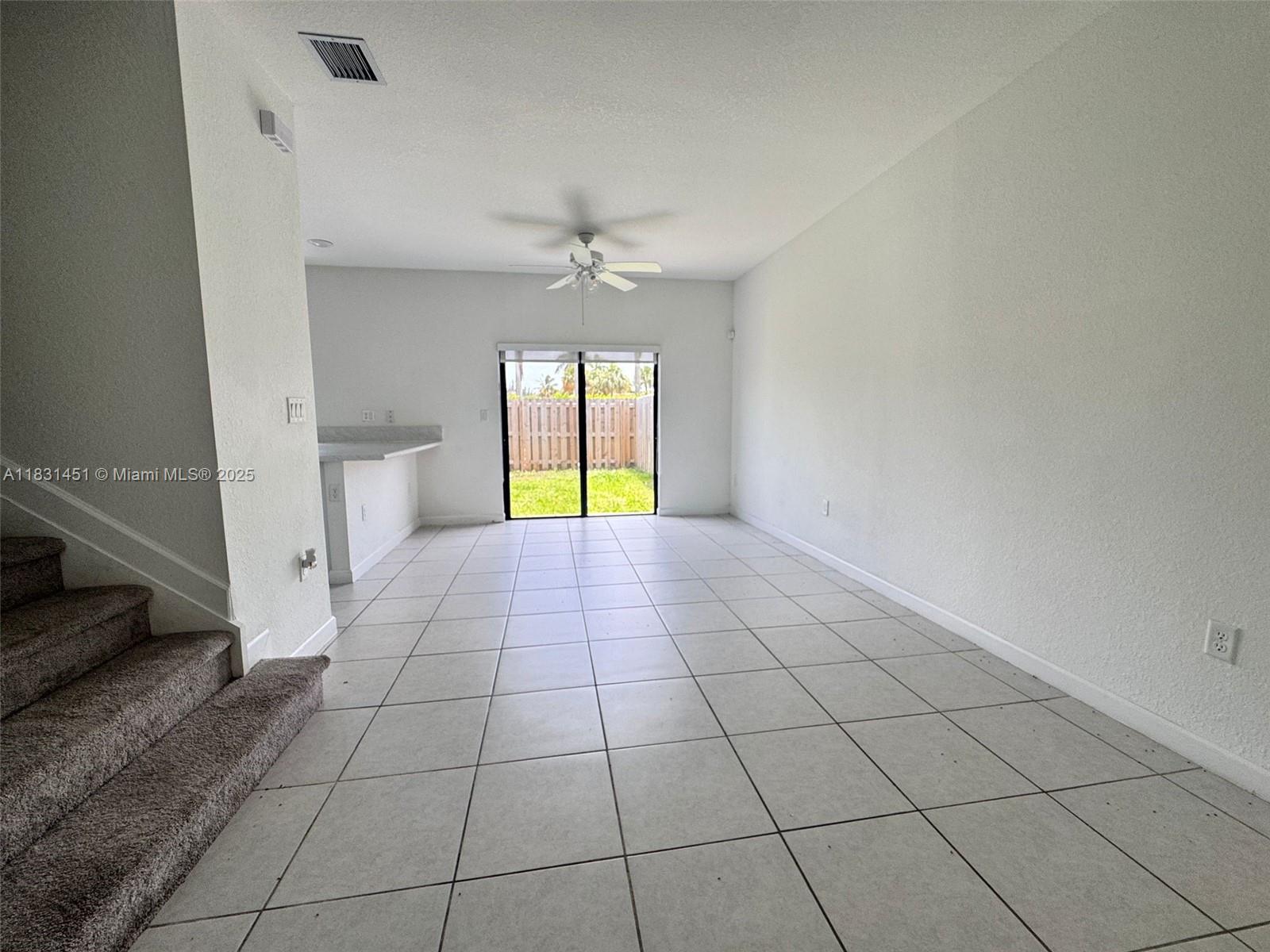 PINE ISLE - Residential Lease