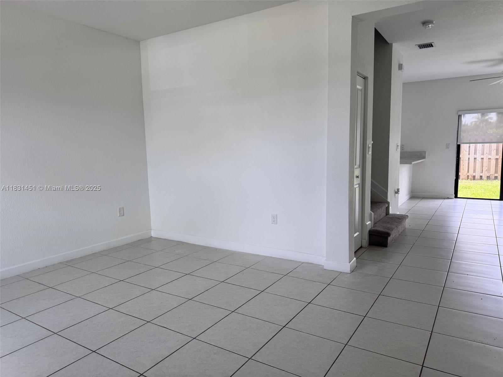 PINE ISLE - Residential Lease