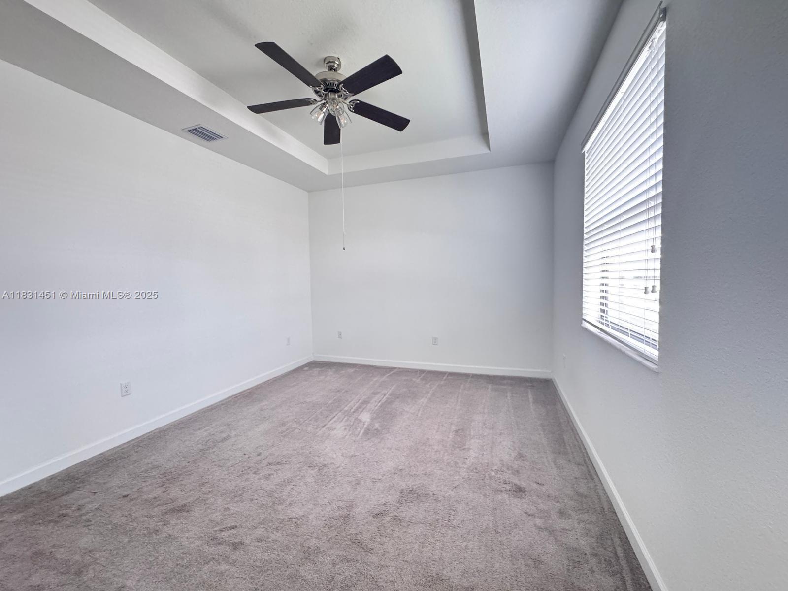 PINE ISLE - Residential Lease