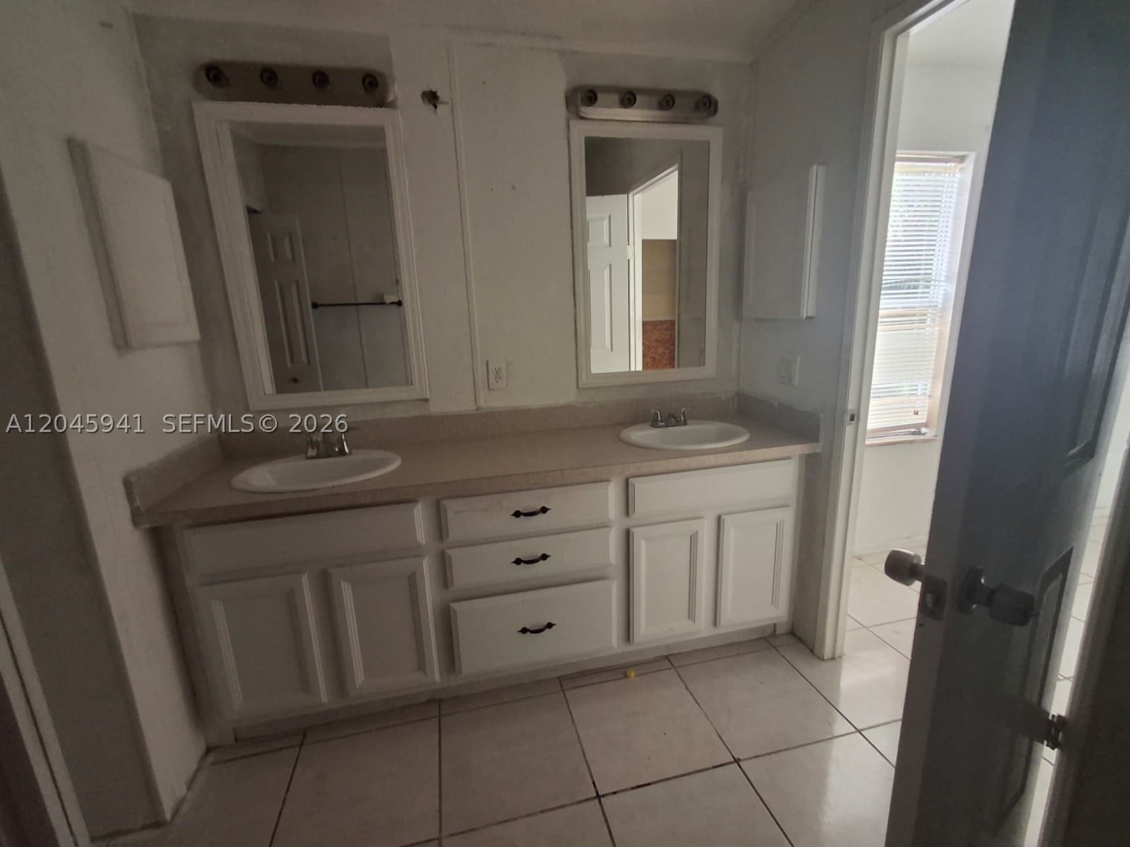 AMERICANA VILLAGE CONDO - Residential