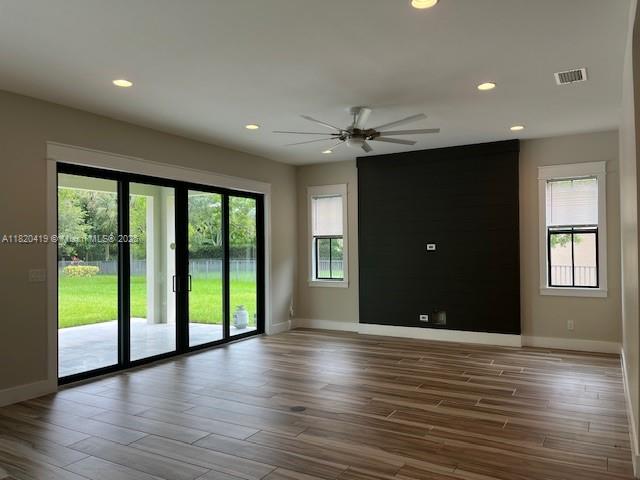 WATERCREST-42 ACRES - Residential Lease
