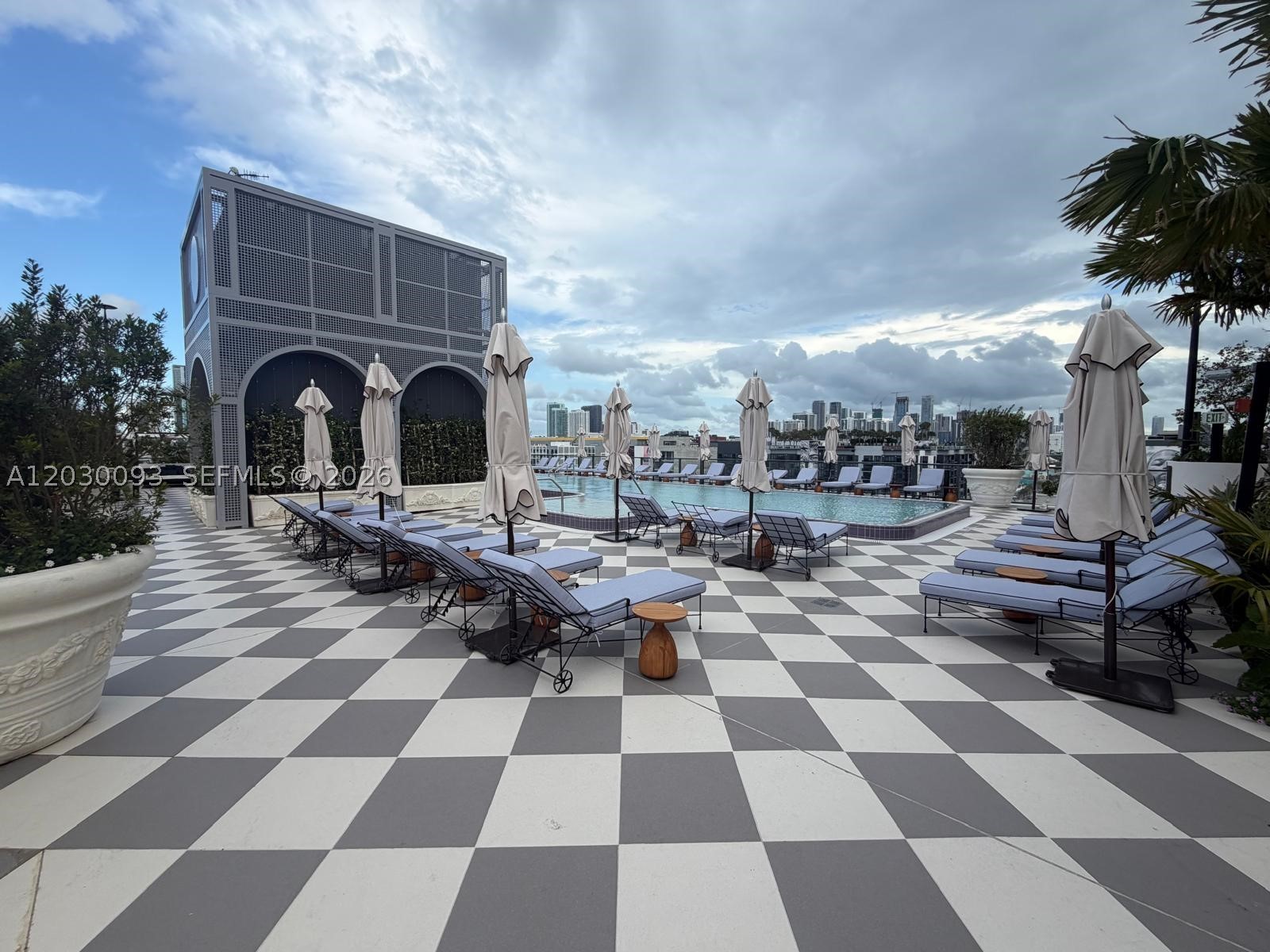 NOMAD WYNWOOD - Residential Lease