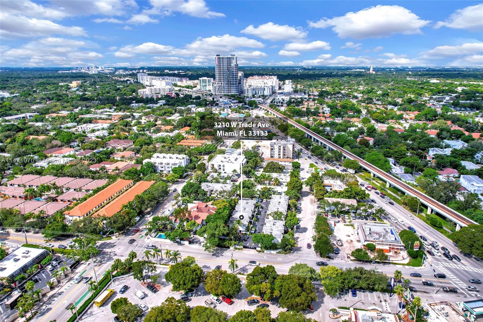GROVE PARADISE CONDO - Residential