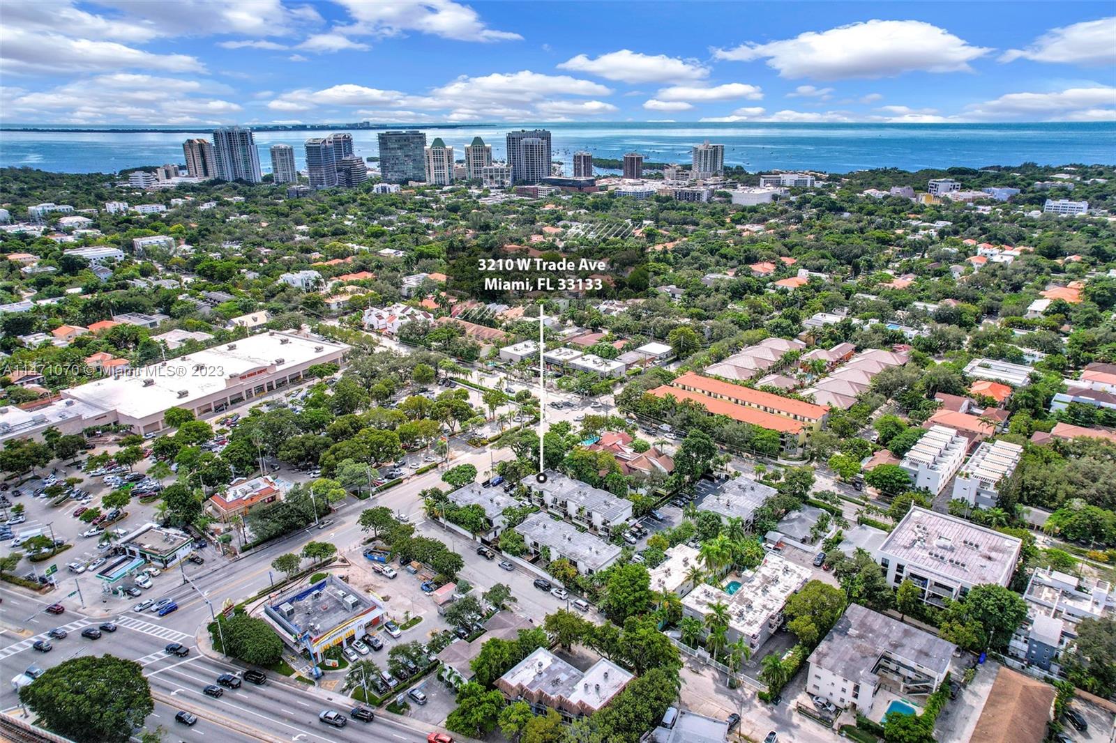 GROVE PARADISE CONDO - Residential