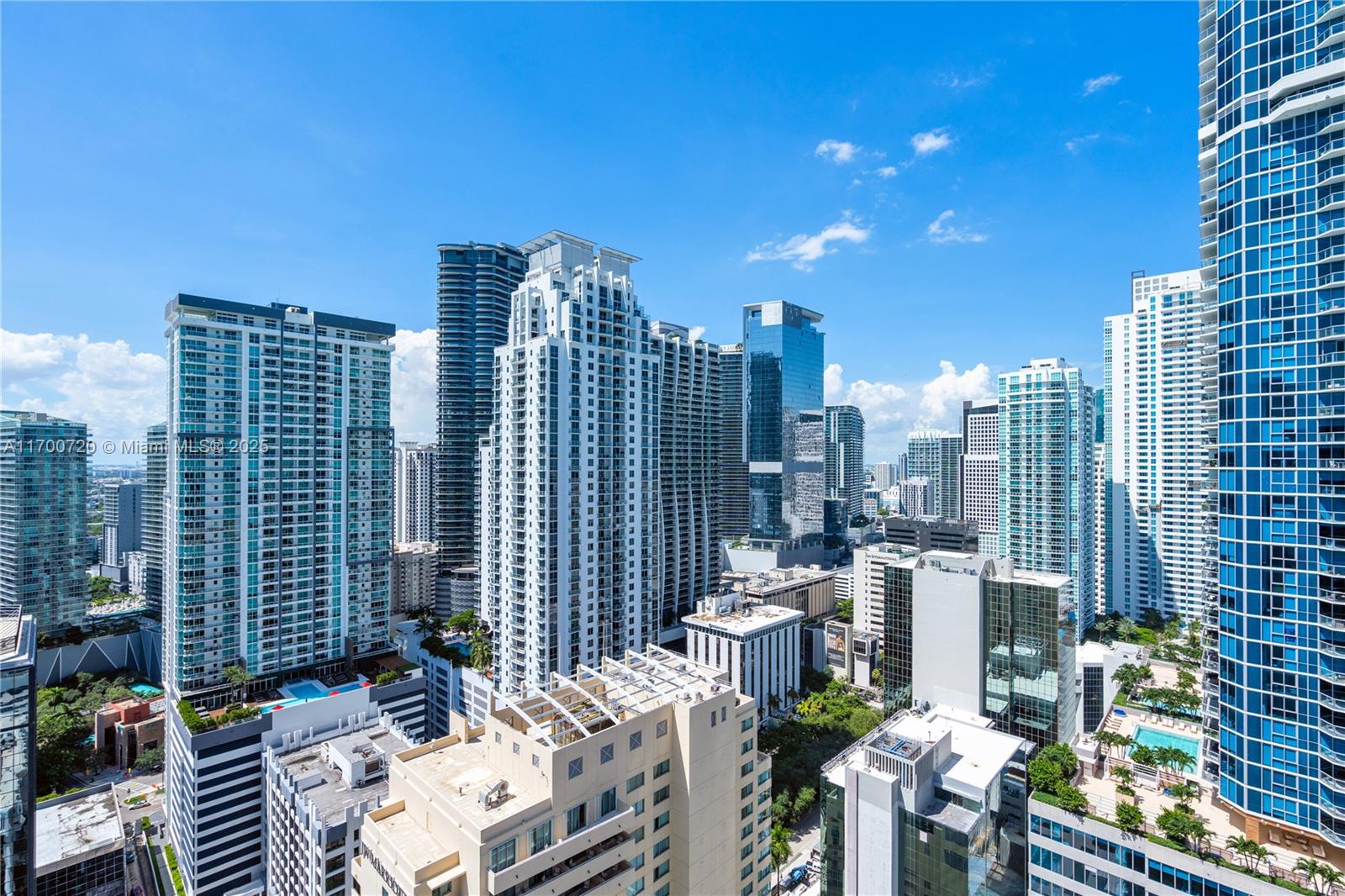 THE CLUB AT BRICKELL BAY - Residential