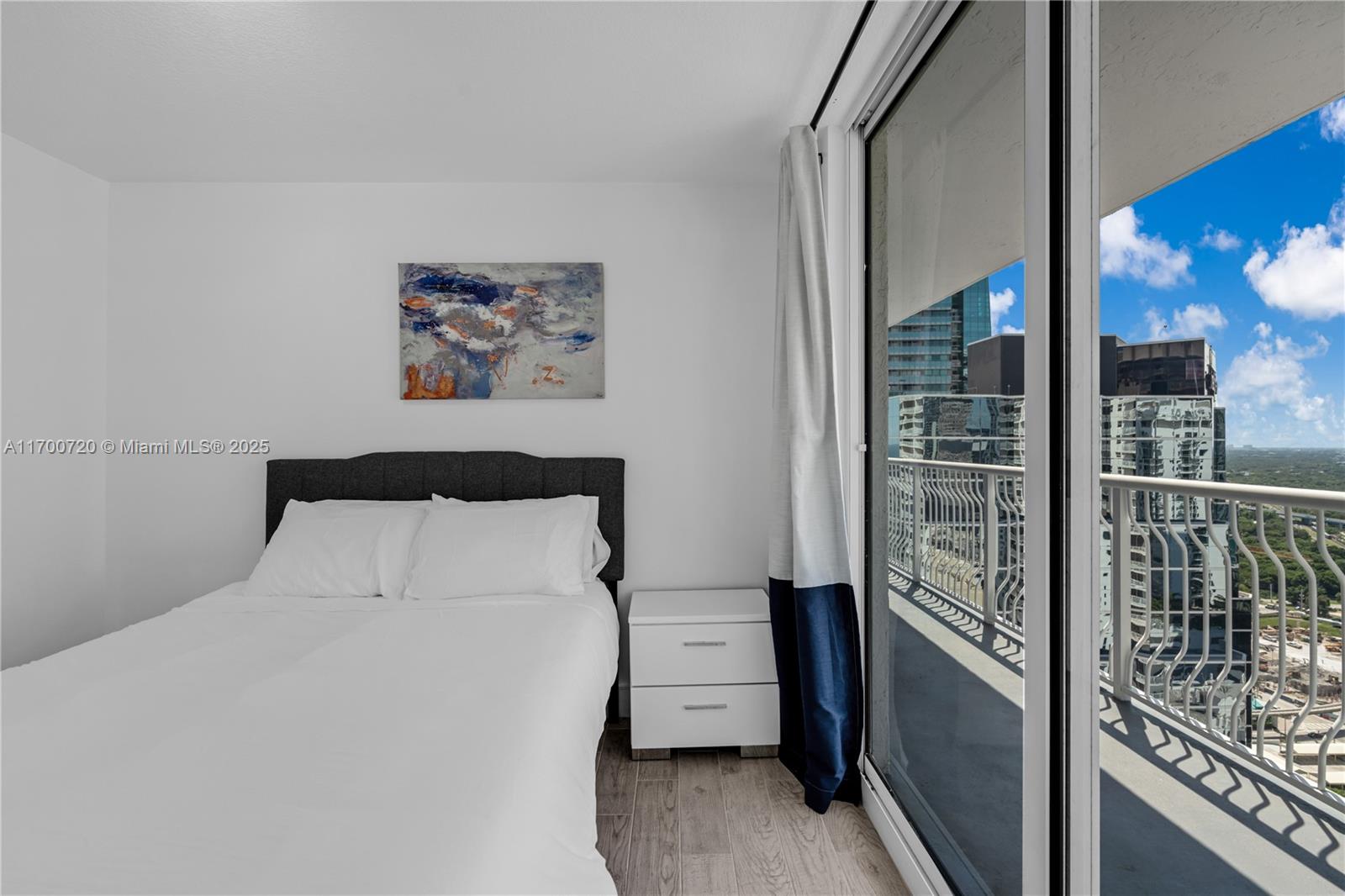 THE CLUB AT BRICKELL BAY - Residential