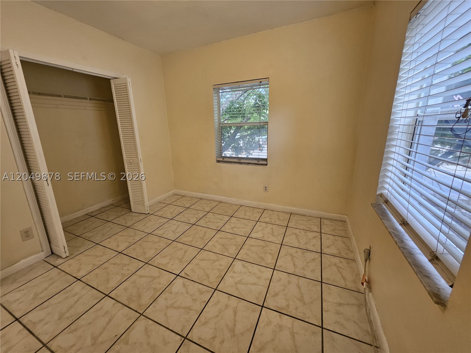HILAH PARK - Residential Lease
