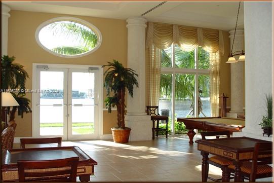 PORTO BELLAGIO CONDO - Residential Lease