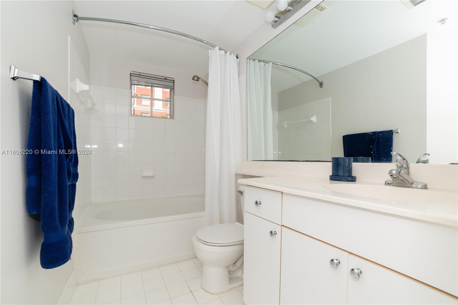 PORTO BELLAGIO CONDO - Residential Lease