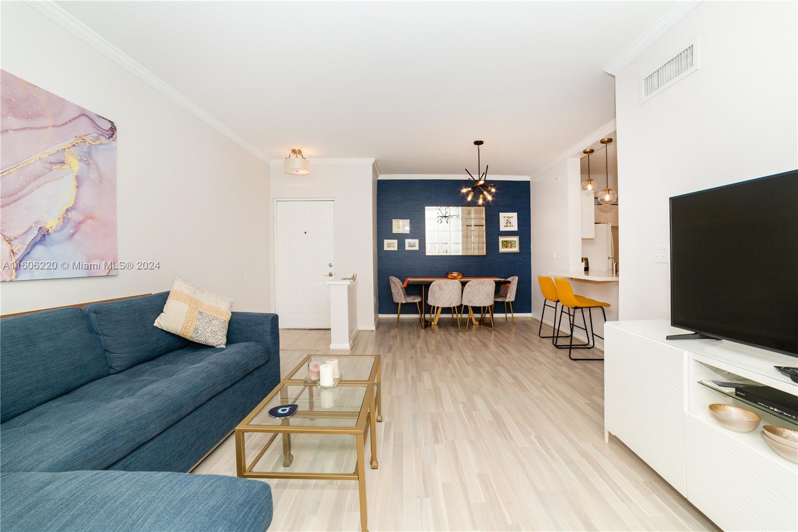 PORTO BELLAGIO CONDO - Residential Lease