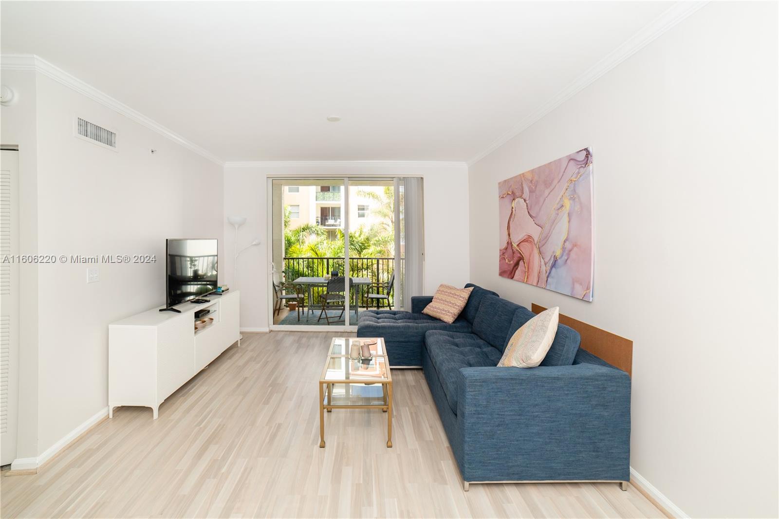 PORTO BELLAGIO CONDO - Residential Lease