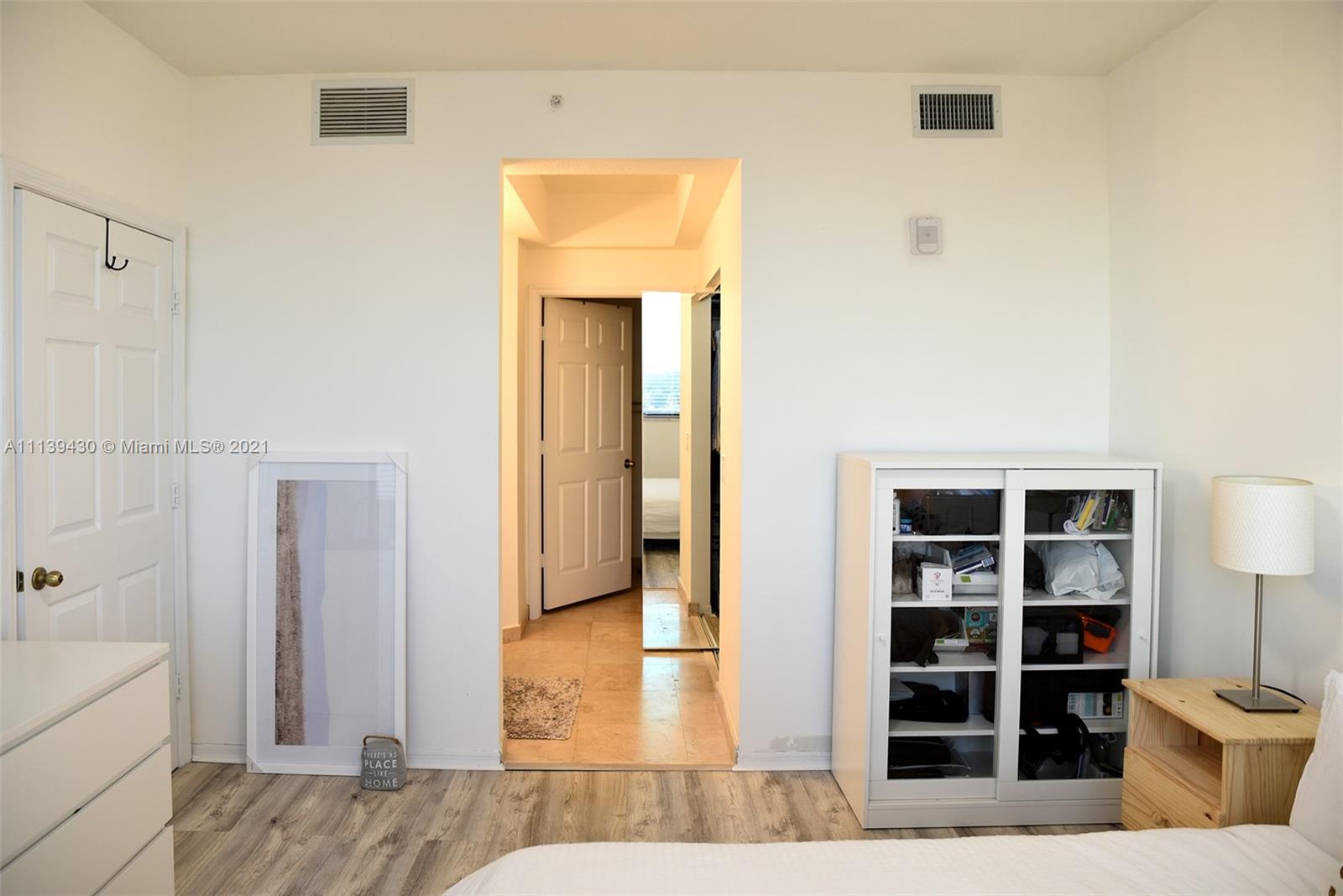 KEYSTONE VILLAS CONDO - Residential Lease