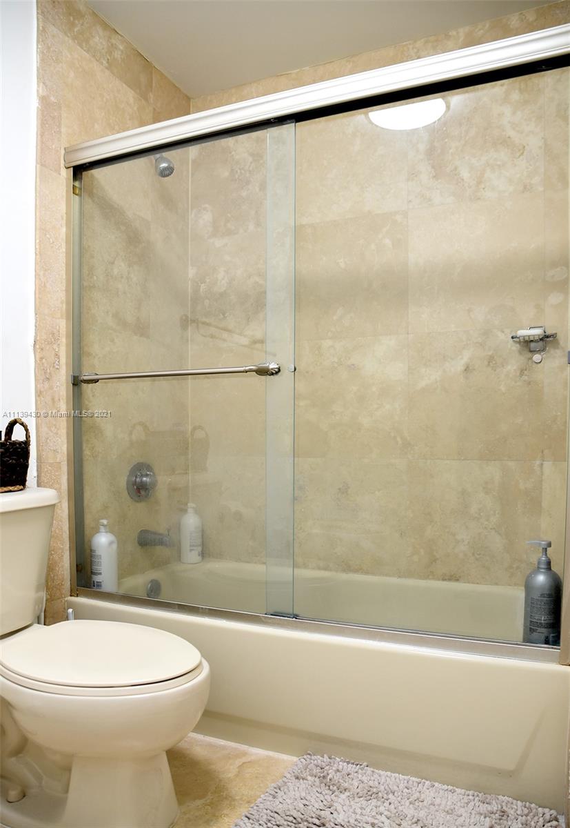 KEYSTONE VILLAS CONDO - Residential Lease