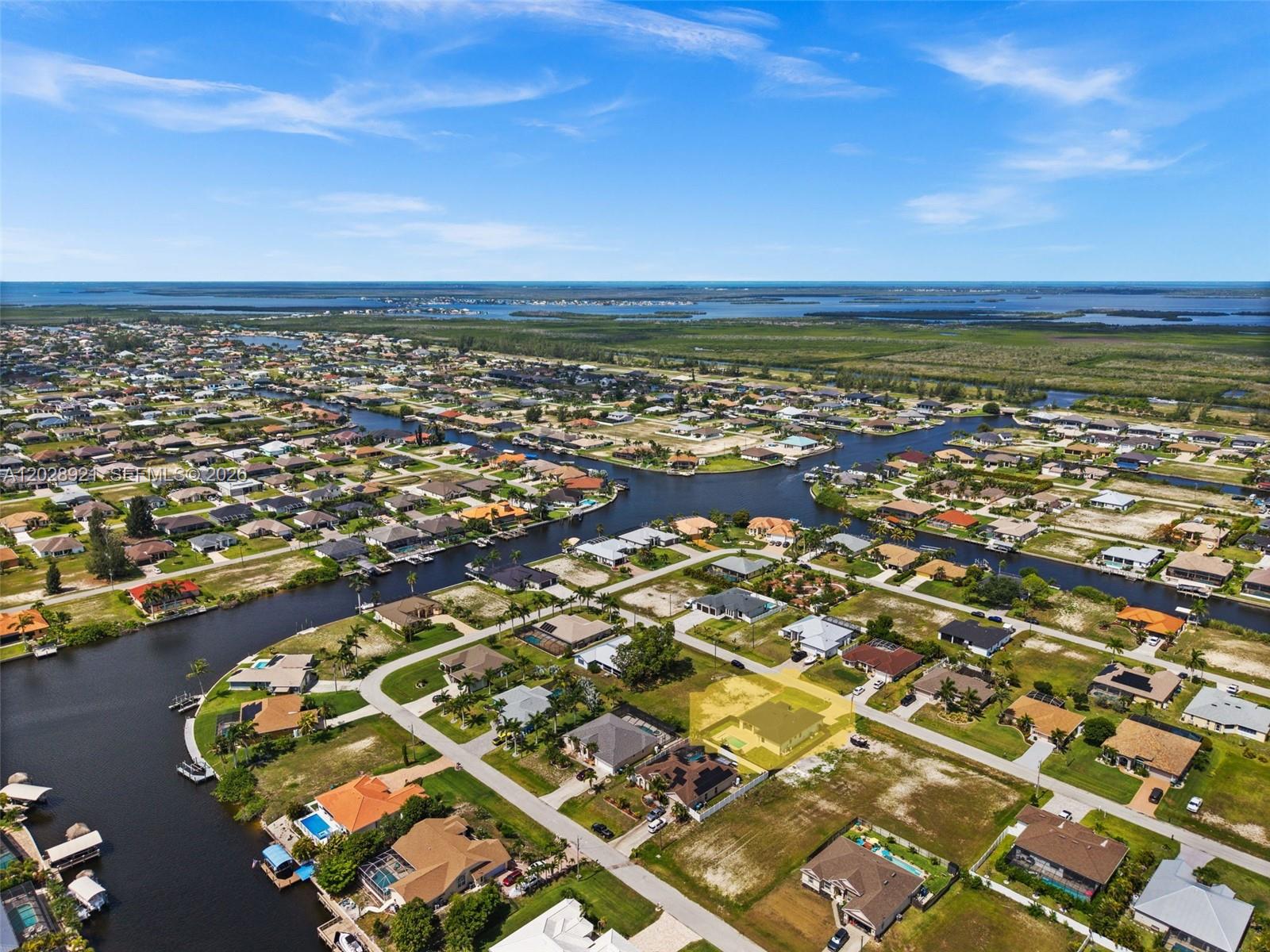 CAPE CORAL - Residential