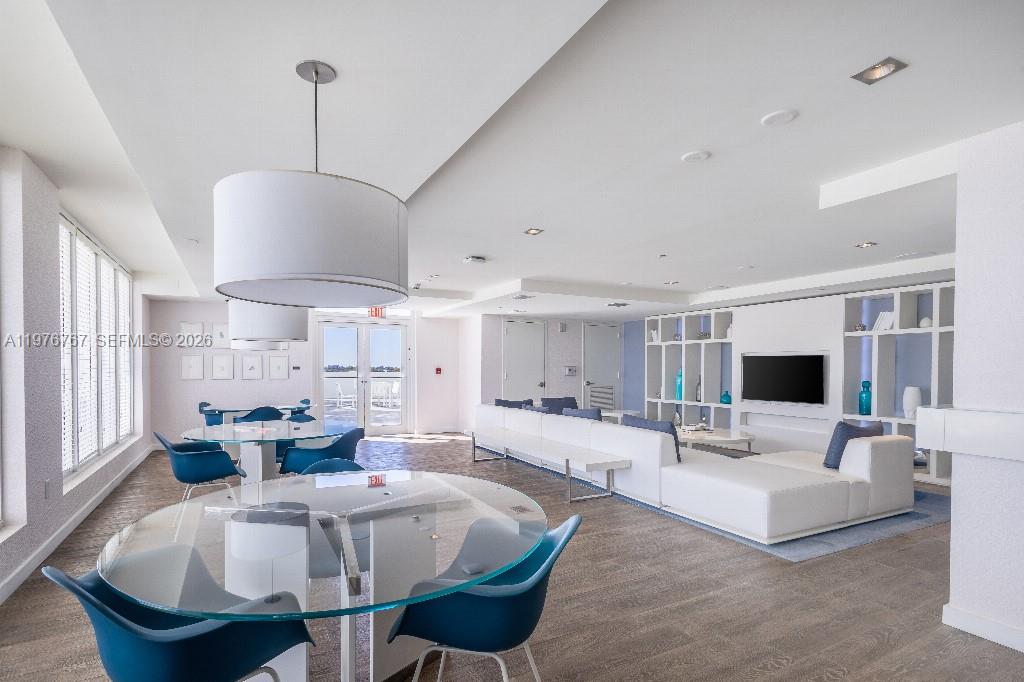4250 BISCAYNE BOULEVARD C - Residential