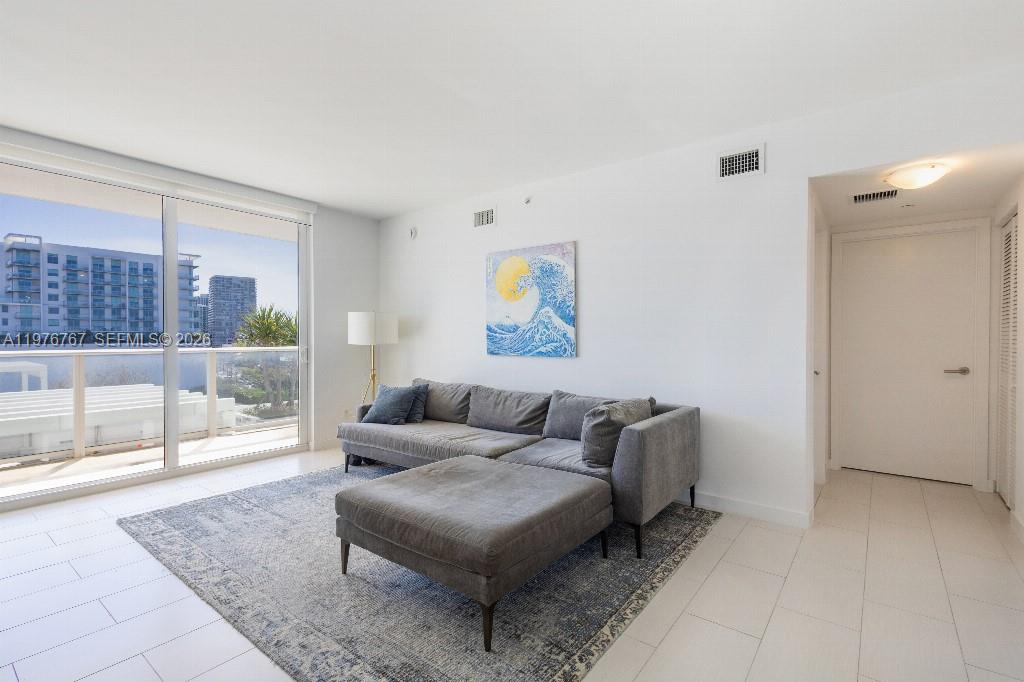 4250 BISCAYNE BOULEVARD C - Residential