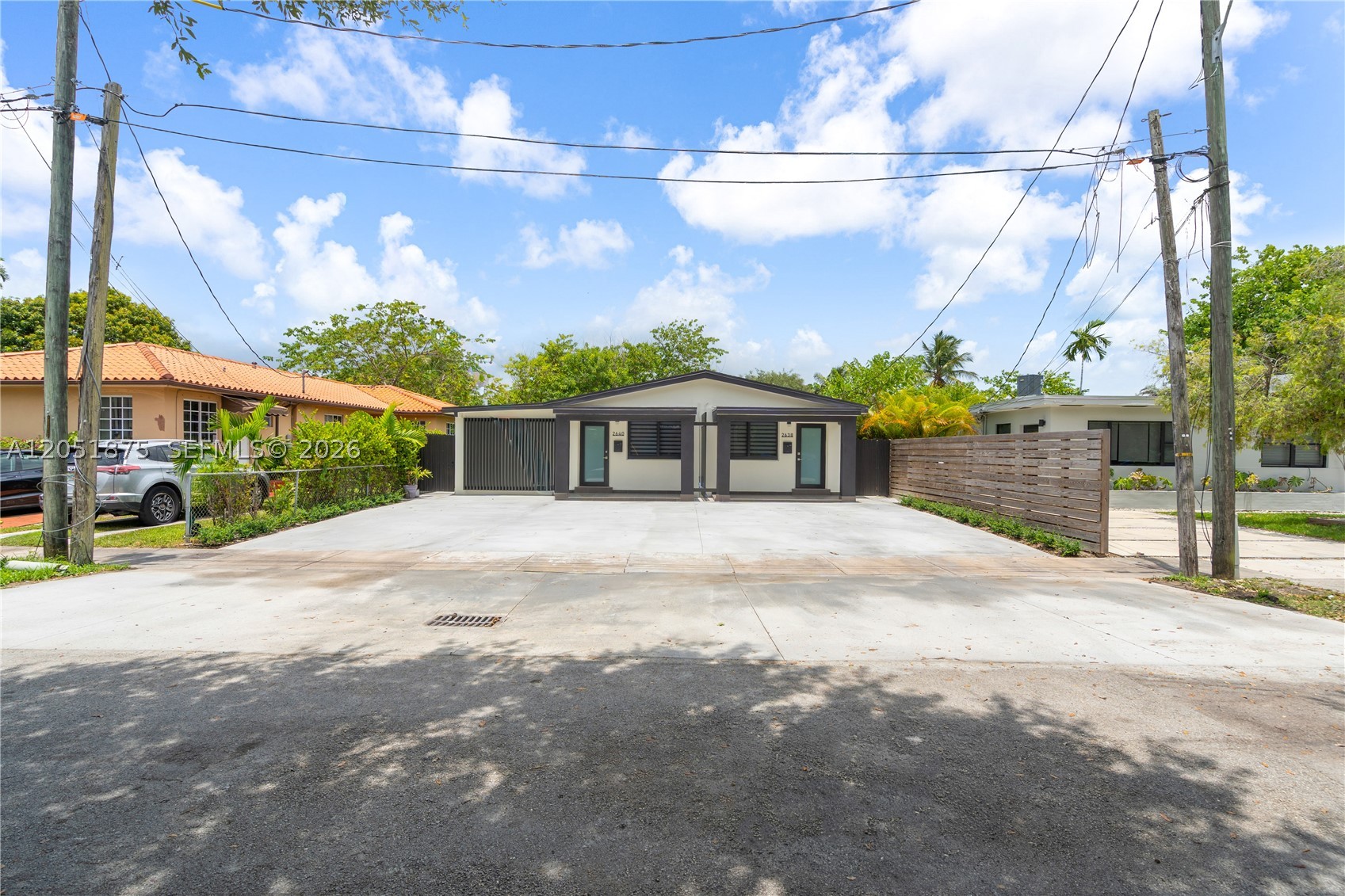 For Rent: Beautiful and super clean 1-bedroom, 1-bathroom apartment located on a quiet dead-end street near Coral Gables. This charming unit features a stunning kitchen with modern finishes, a beautifully designed bathroom, and ample storage throughout. Enjoy the added convenience of a private laundry room, making this space as practical as it is comfortable. Perfect for those seeking a peaceful and convenient lifestyle in a prime location. Don't miss out—schedule your viewing today and make this lovely apartment your new home!