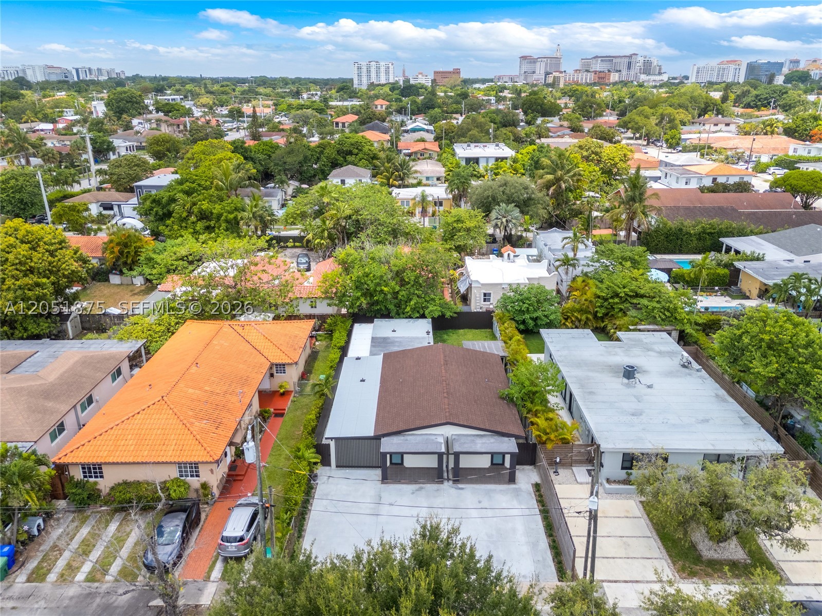 SOUTH BAY ESTATES - Residential Lease