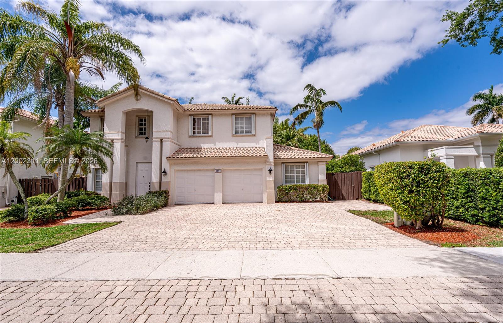 DORAL ISLES PACIFICA - Residential