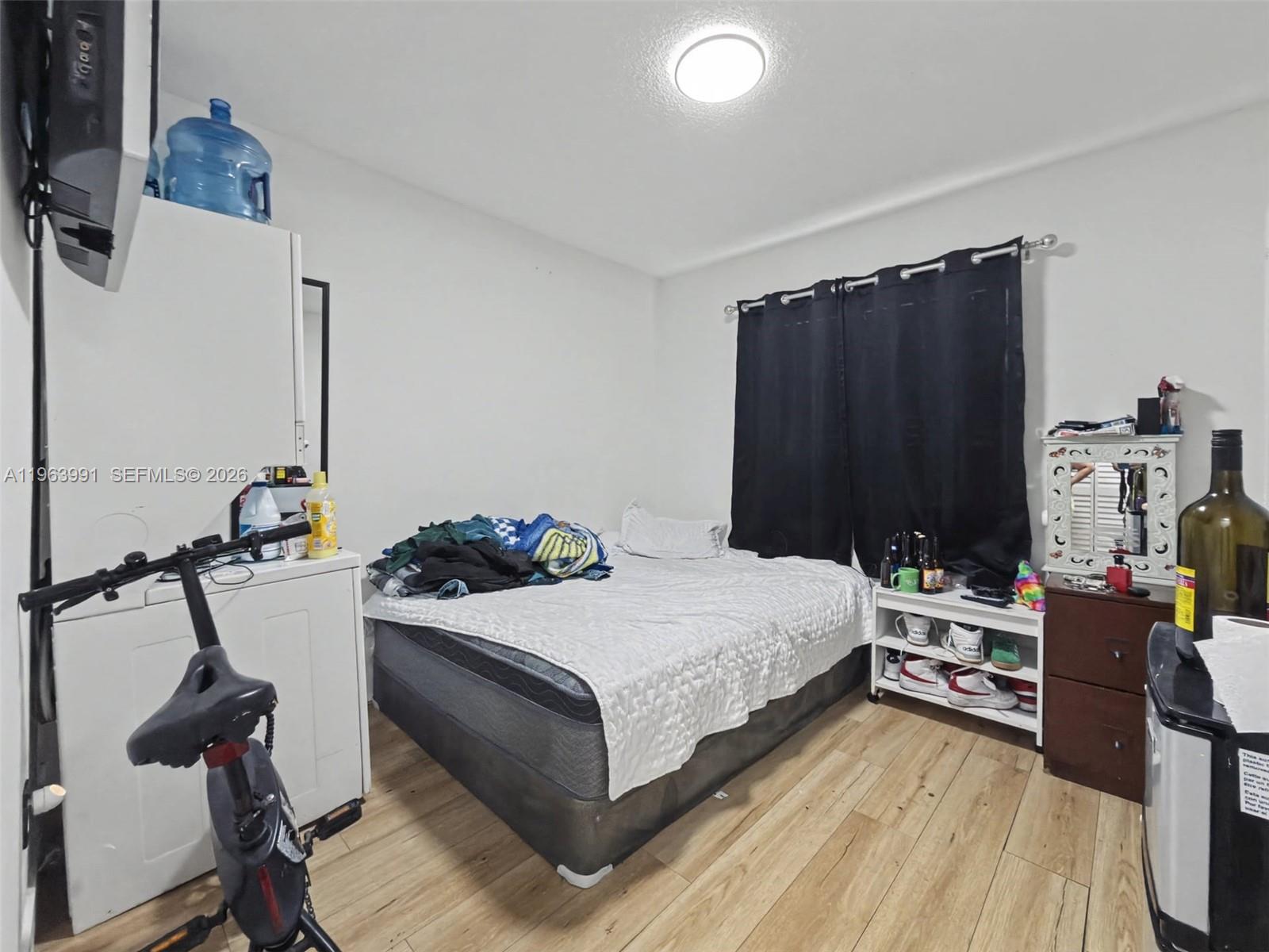 MEADOW WOOD MANOR SEC I - Residential