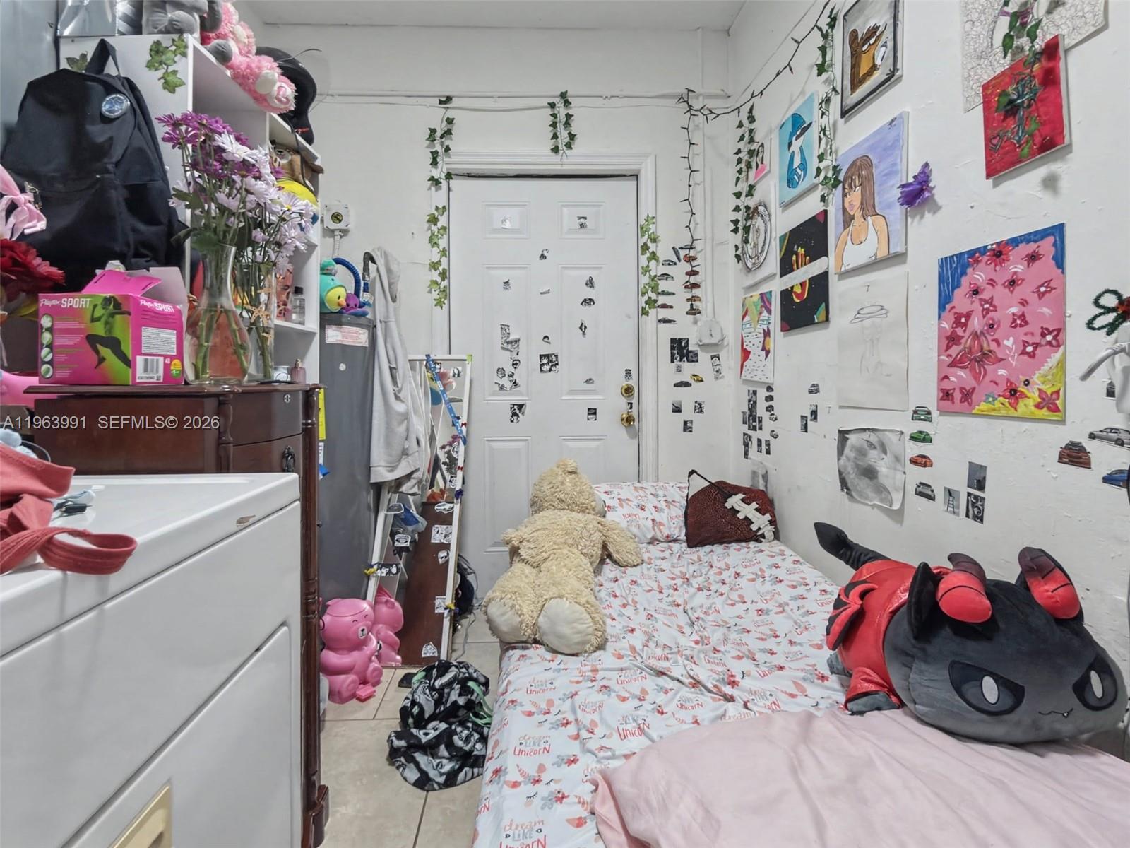 MEADOW WOOD MANOR SEC I - Residential