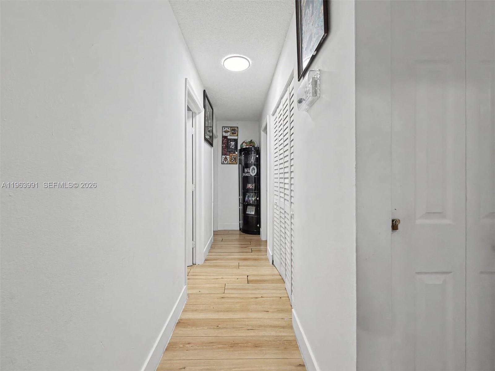 MEADOW WOOD MANOR SEC I - Residential
