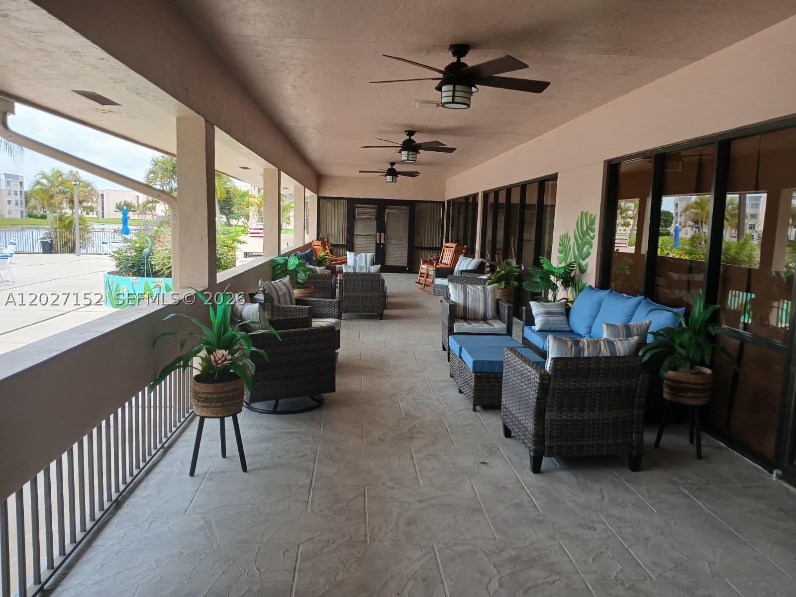SUNRISE LAKES 190 CONDO - Residential