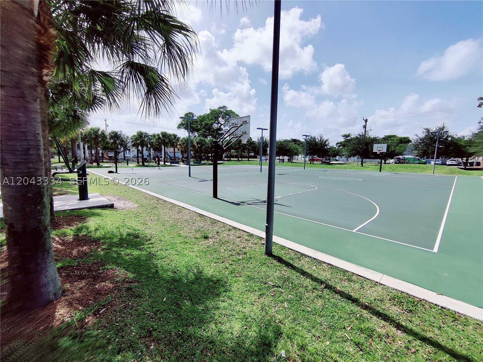 GRANT PARK - Residential