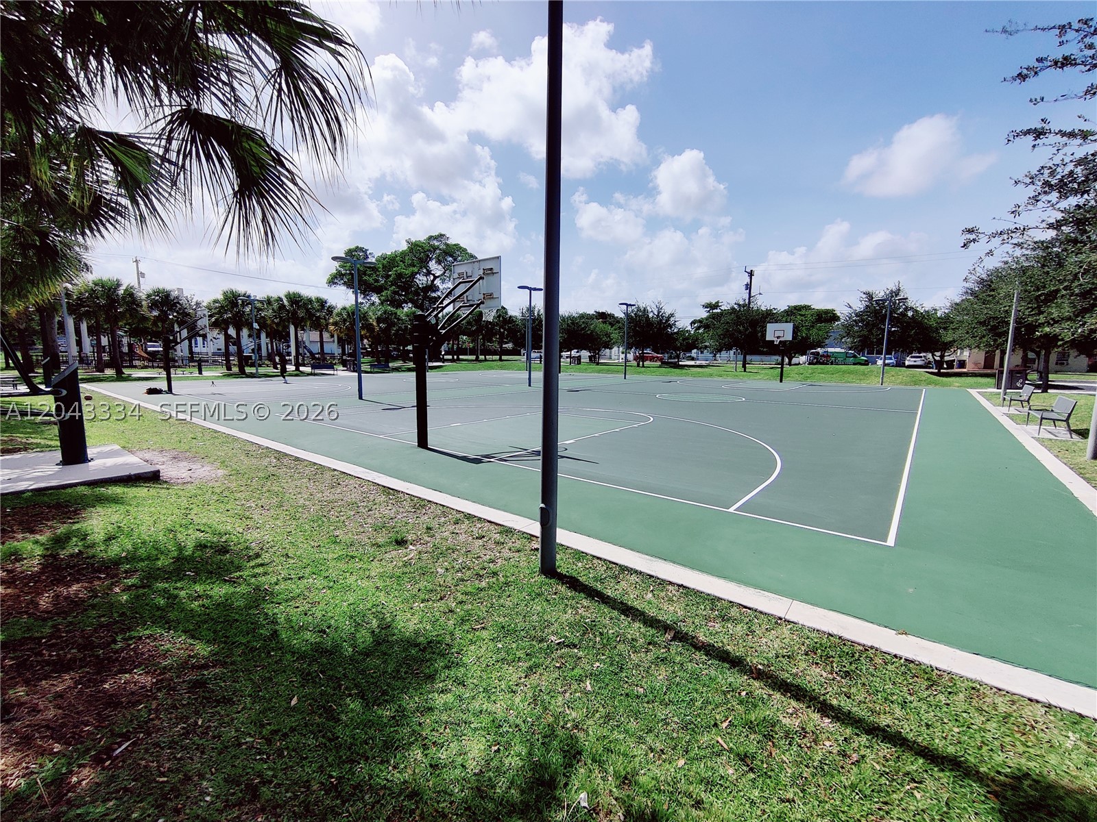 GRANT PARK - Residential