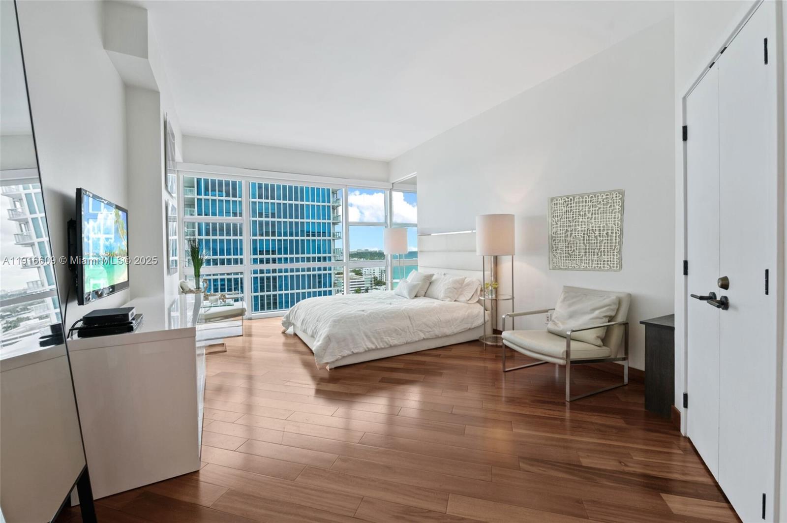 CENTRAL CARILLON BEACH CO - Residential