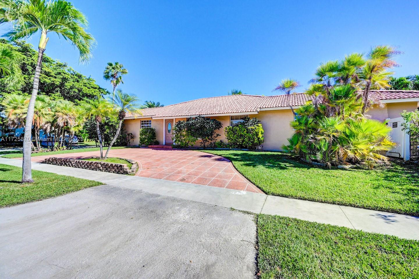 HOLLYWOOD BEACH PARK - Residential