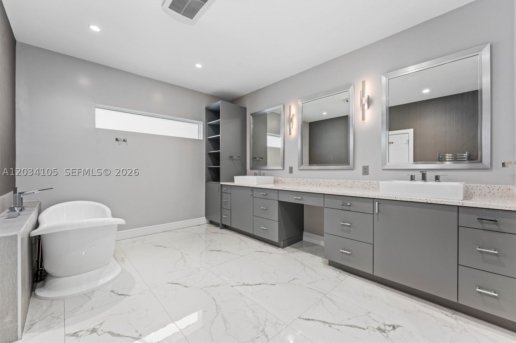 HILLSBORO ISLES - Residential Income
