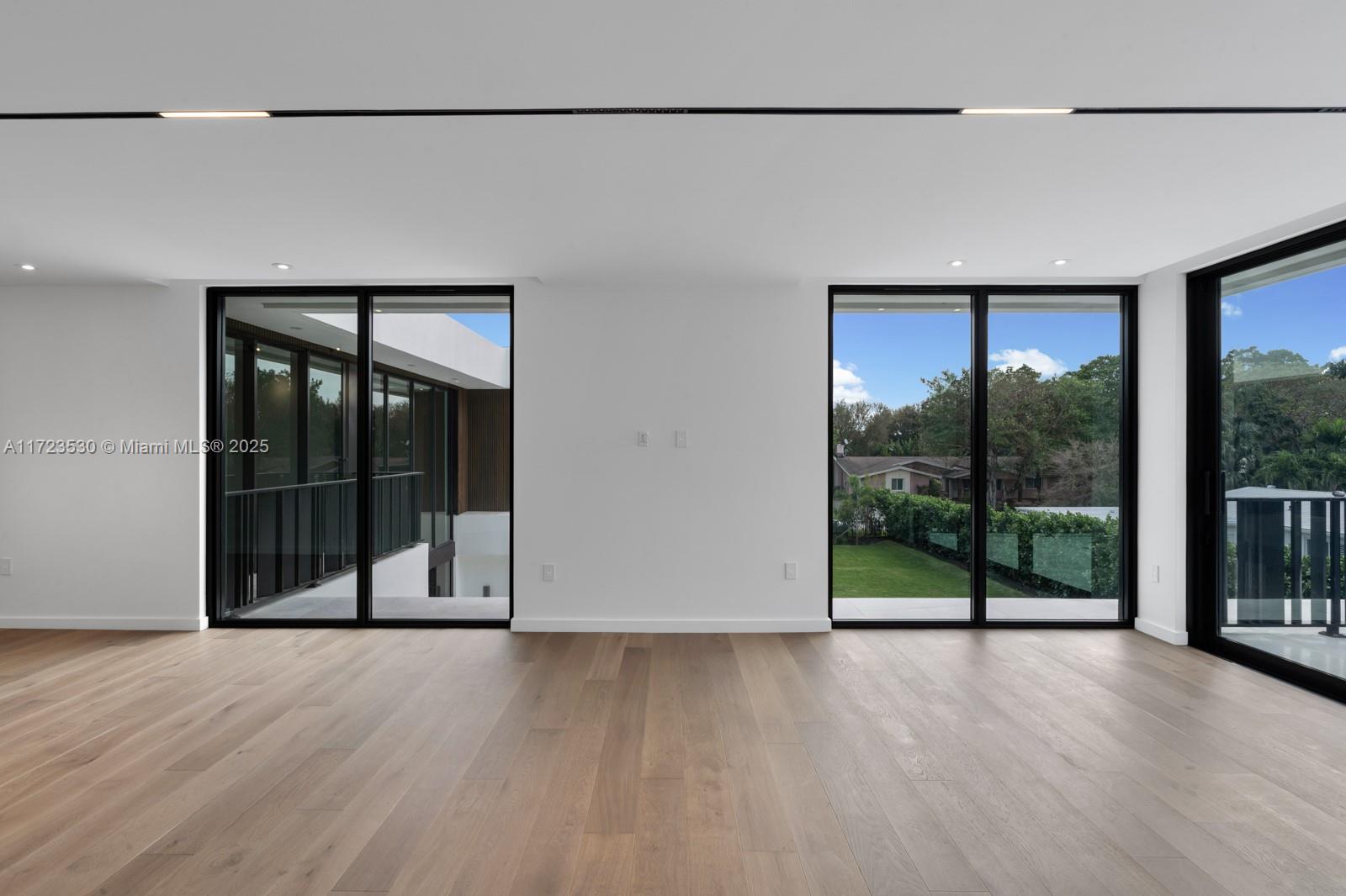 CHAPMAN GLEN - Residential