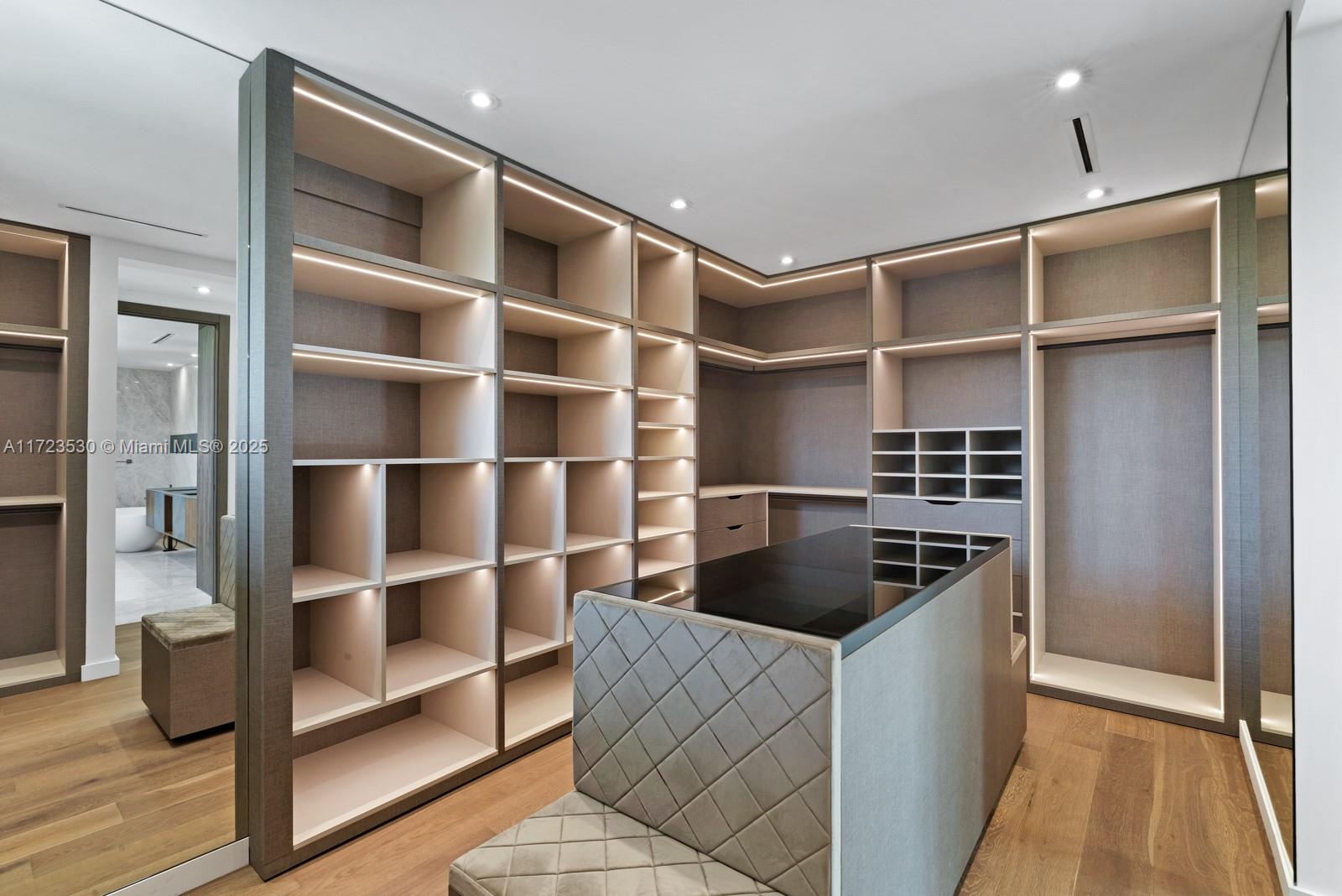 CHAPMAN GLEN - Residential