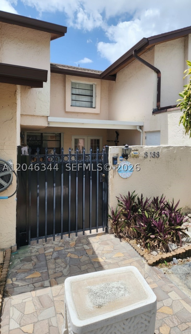 VILLAS AT SAMARI LAKE - Residential