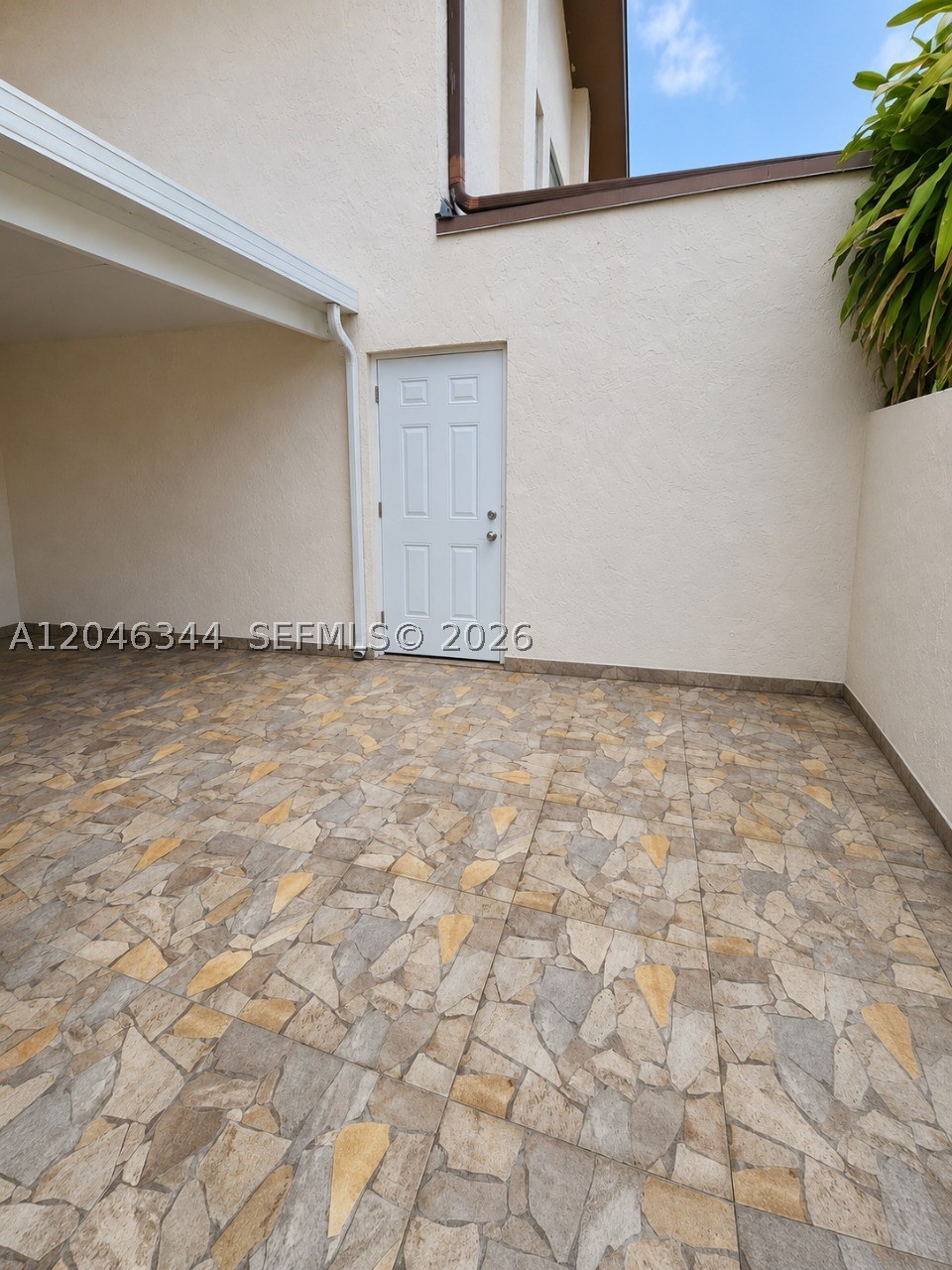 VILLAS AT SAMARI LAKE - Residential