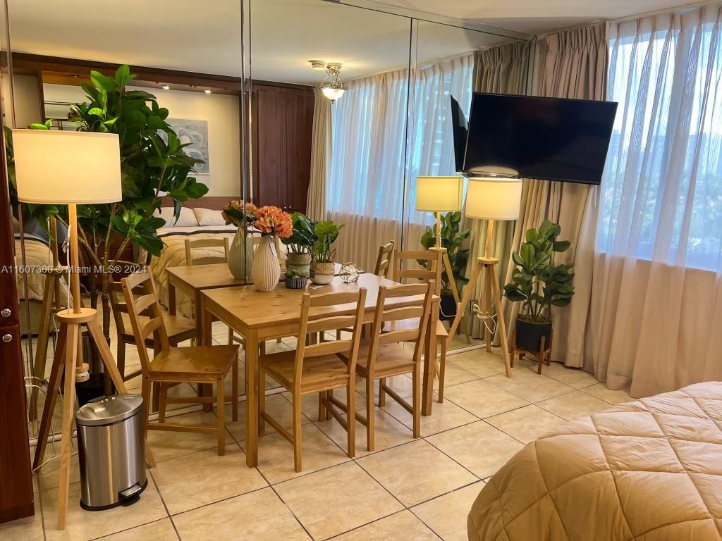 THE AVENTURA BEACH CLUB C - Residential