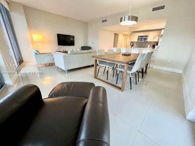 BEACHWALK CONDOMINIUM - Residential