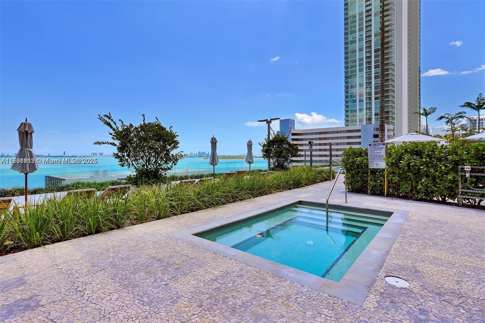 GRAN PARAISO CONDO - Residential