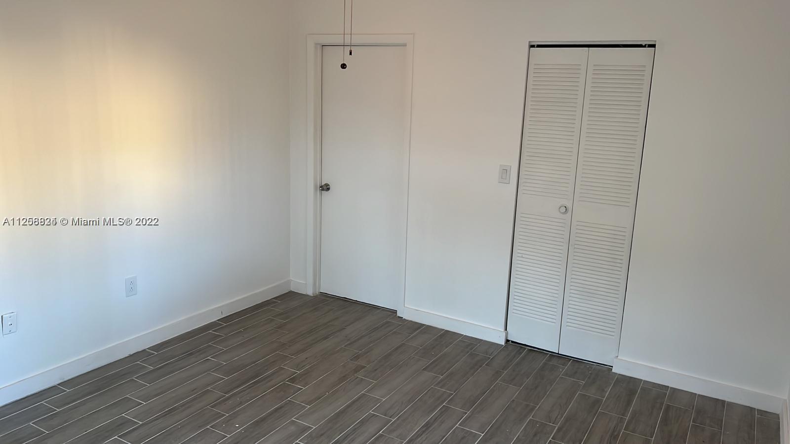 MARINA OAKS CONDO - Residential Lease
