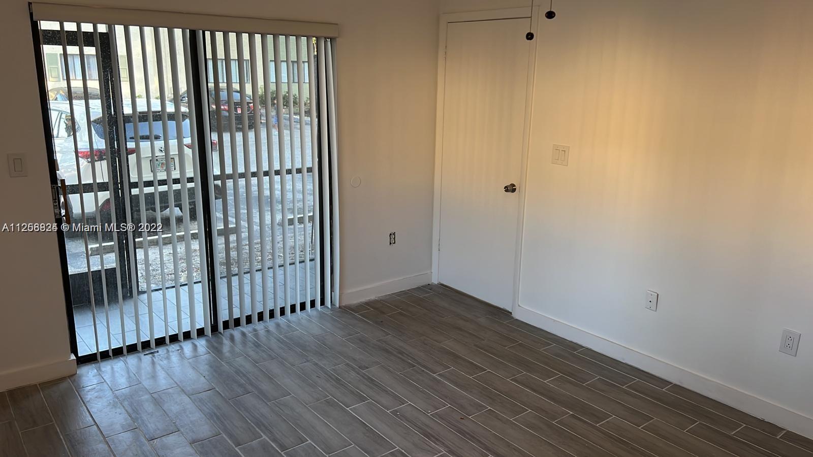 MARINA OAKS CONDO - Residential Lease