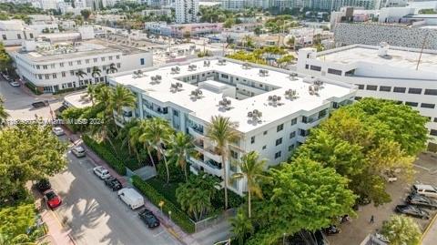 LINCOLN PLACE RESIDENCES - Residential Lease
